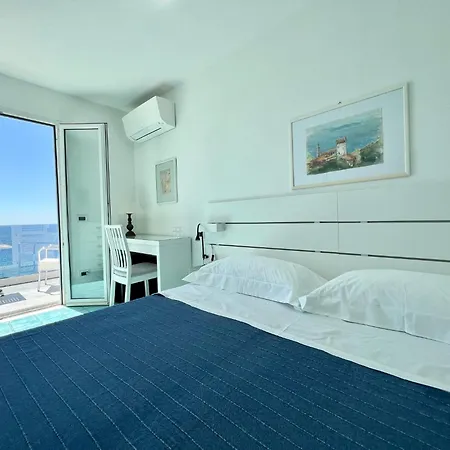 Hotel La Dimora Sul Mare